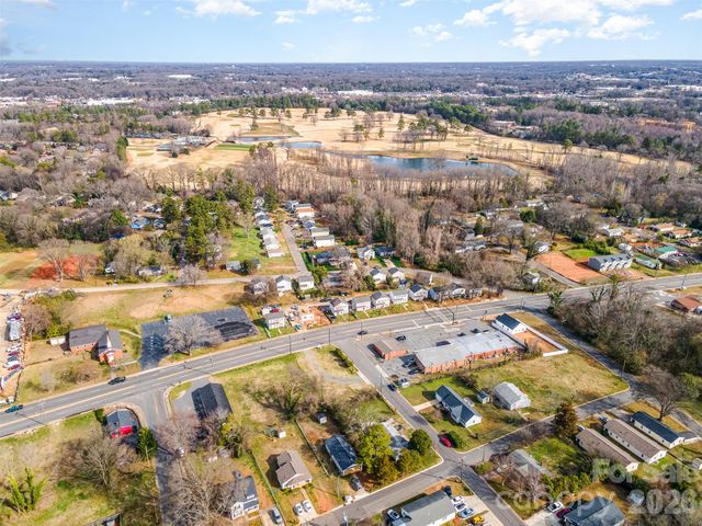 2914 Ridge Avenue, Charlotte, NC 28208