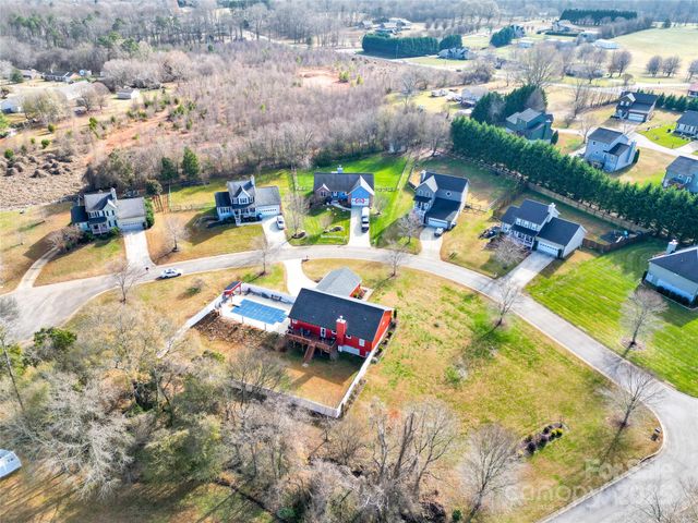 1659 Buffett Circle, Hickory, NC 28602