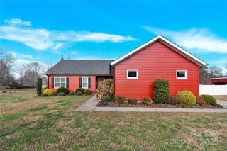 1659 Buffett Circle, Hickory, NC 28602
