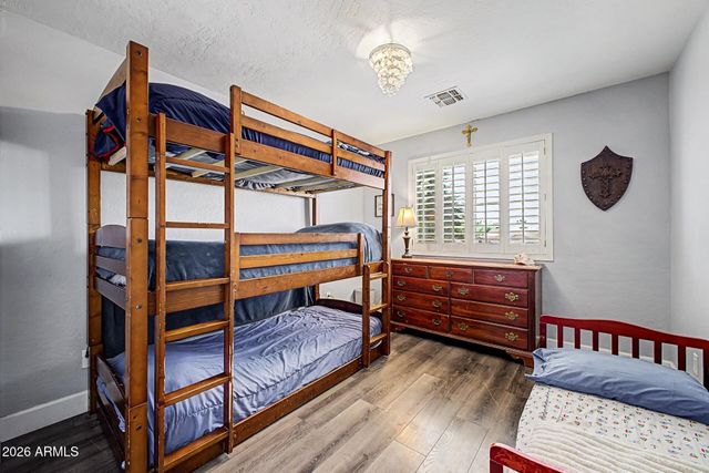 1829 E BEVERLY Road, Phoenix, AZ 85042