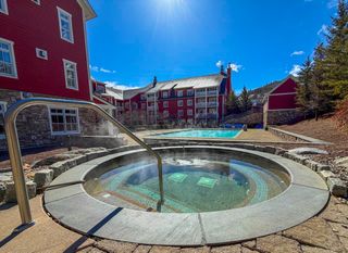 102 Forest Drive 407 (Lockout 405) Interval IV, Warren, VT 05674