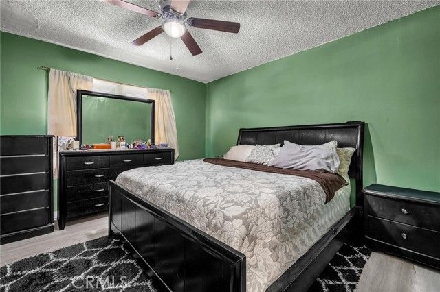 2000 W 80th, Los Angeles, CA 90047