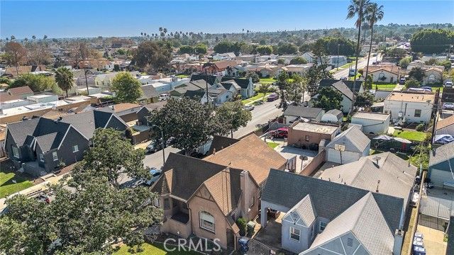 2000 W 80th, Los Angeles, CA 90047