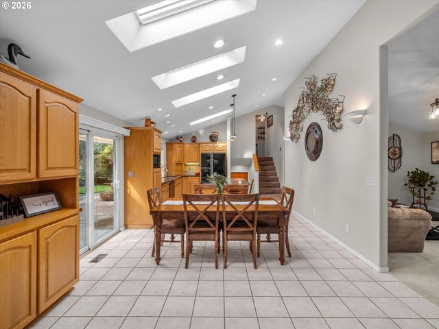 19410 S FISCHERS MILL Rd, Oregon City, OR 97045