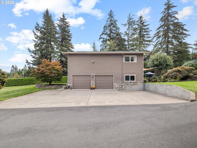 19410 S FISCHERS MILL Rd, Oregon City, OR 97045