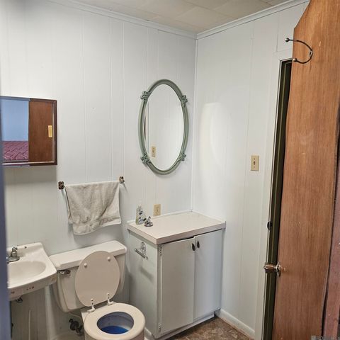 7329 Breakwater Dr, Chauvin, LA 70344