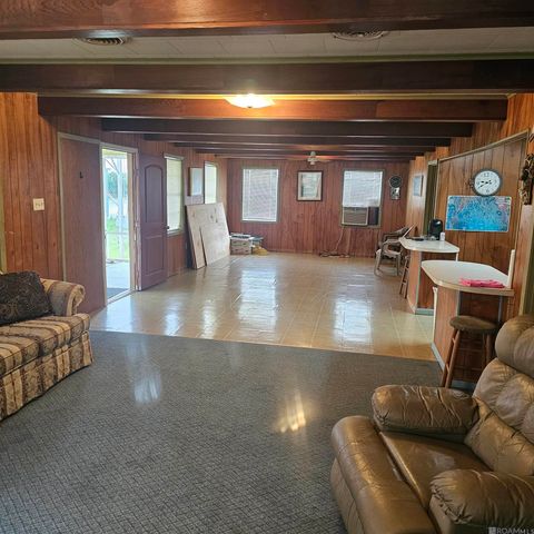 7329 Breakwater Dr, Chauvin, LA 70344