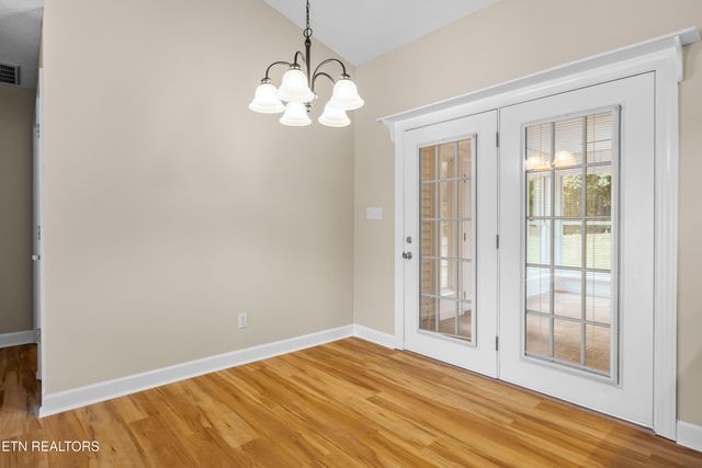 233 Shenendoah Drive, Friendsville, TN 37737