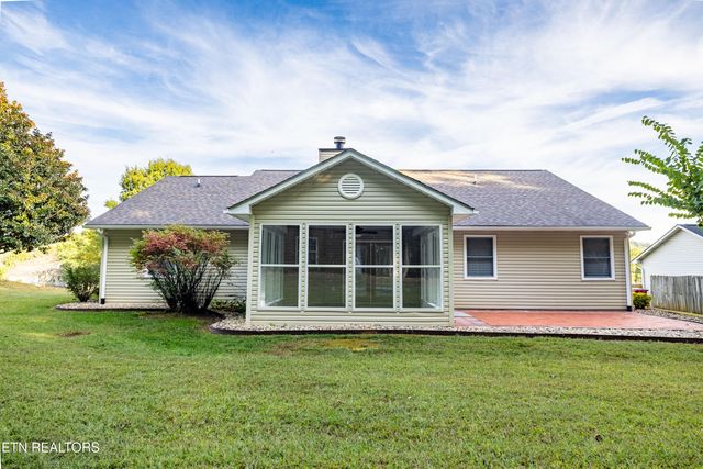 233 Shenendoah Drive, Friendsville, TN 37737