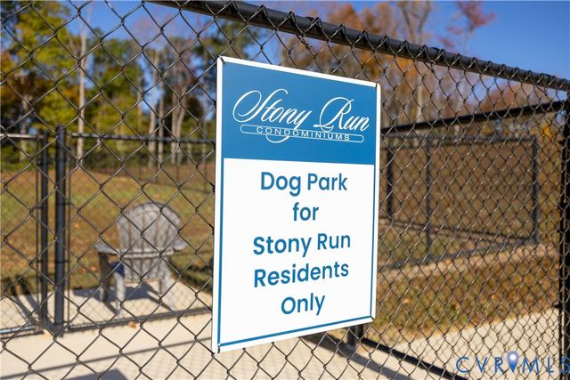 10530 Stony Bluff Dr Unit#306, Ashland, VA 23005