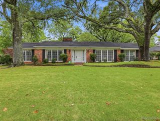 3020 Hill Hedge Drive, Montgomery, AL 36106