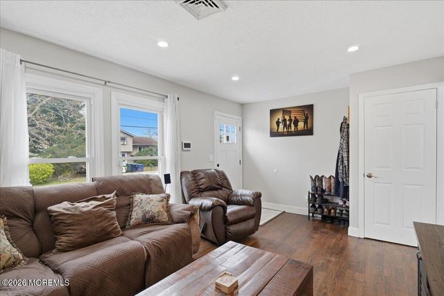 519 Kadlubeck Way, Little Egg Harbor, NJ 08087