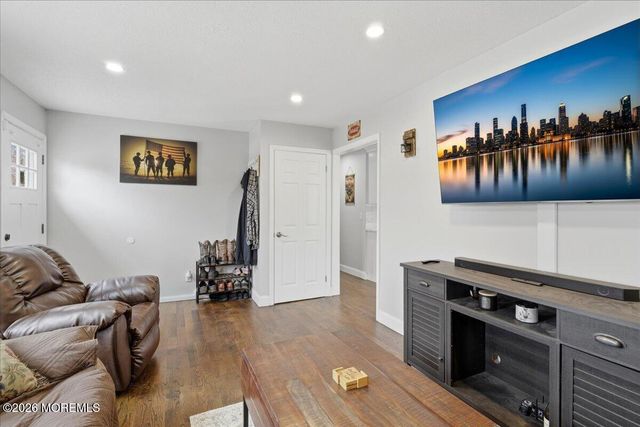 519 Kadlubeck Way, Little Egg Harbor, NJ 08087