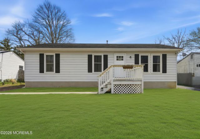 519 Kadlubeck Way, Little Egg Harbor, NJ 08087