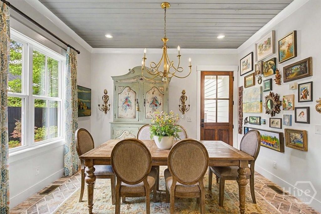Image 21 of property listing at 24 Ralstons Way, Savannah, GA 31406