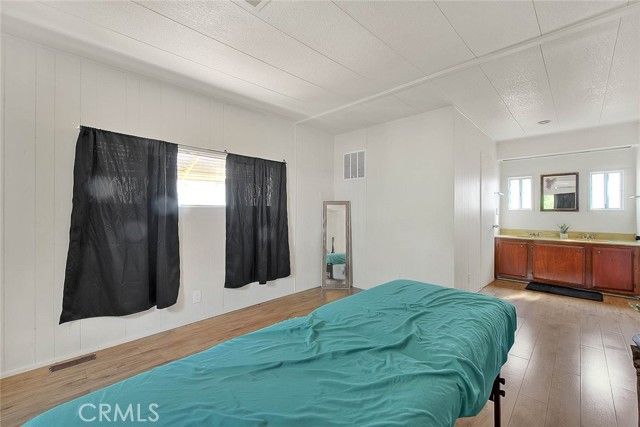 36 Round Table Drive, Riverside, CA 92507