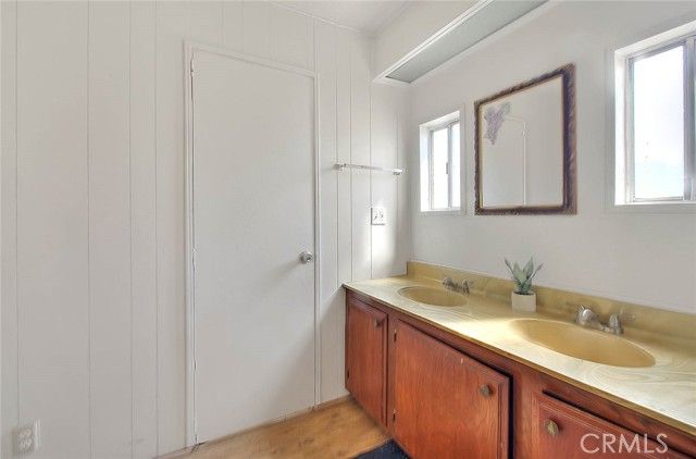 36 Round Table Drive, Riverside, CA 92507