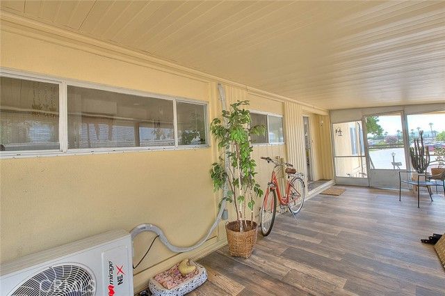 36 Round Table Drive, Riverside, CA 92507