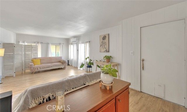 36 Round Table Drive, Riverside, CA 92507