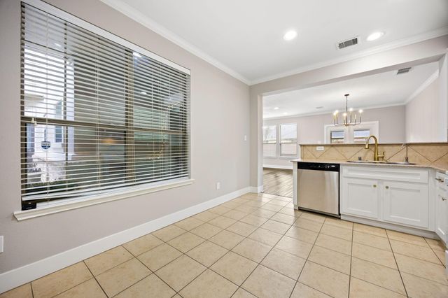 12119 Medina Lake Drive, Tomball, TX 77377