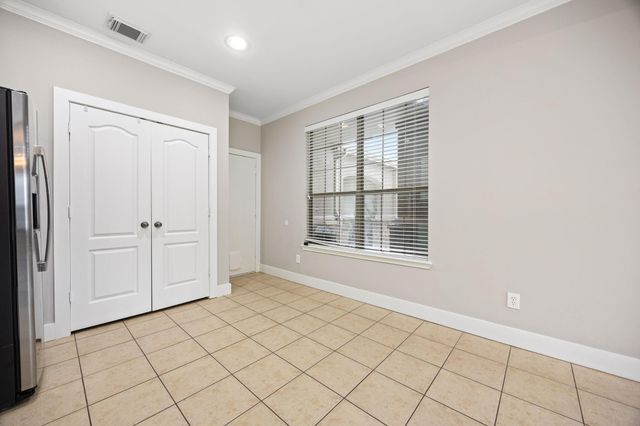 12119 Medina Lake Drive, Tomball, TX 77377