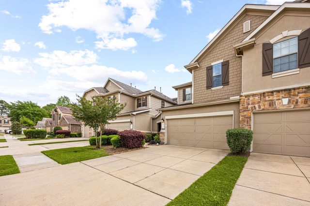 12119 Medina Lake Drive, Tomball, TX 77377
