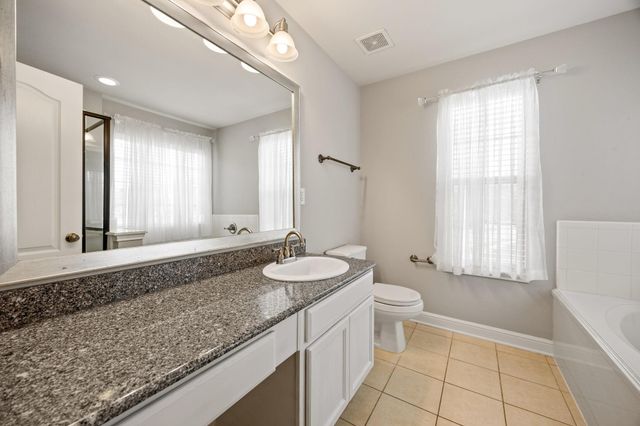 12119 Medina Lake Drive, Tomball, TX 77377