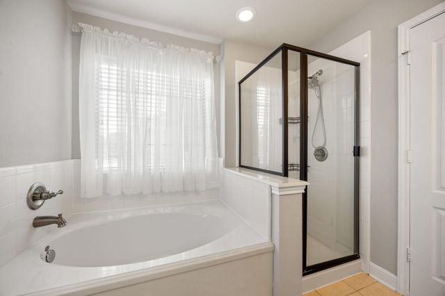 12119 Medina Lake Drive, Tomball, TX 77377