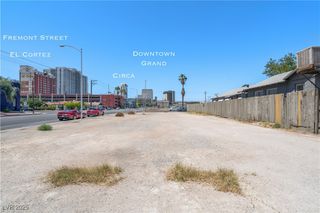 802 Stewart Avenue, Las Vegas, NV 89101