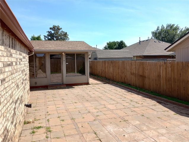 11209 Cimarron Drive, Oklahoma City, OK 73162