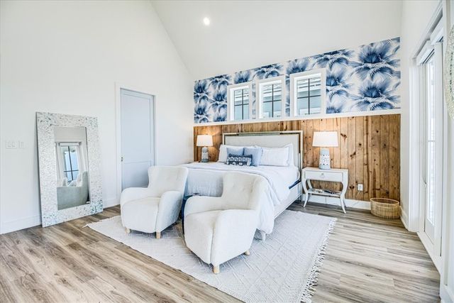 206 Lakeshore St, Port Aransas, TX 78373
