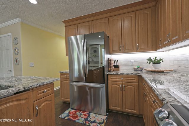 2442 QUARTERHORSE Trail, Middleburg, FL 32068