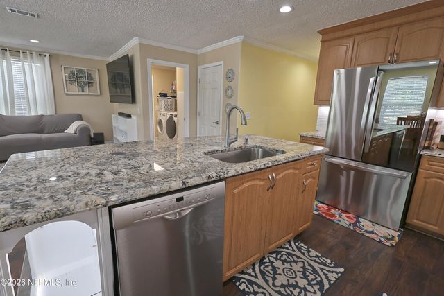 2442 QUARTERHORSE Trail, Middleburg, FL 32068