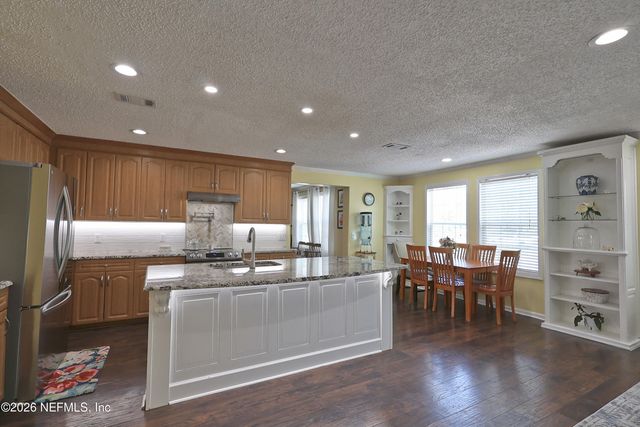 2442 QUARTERHORSE Trail, Middleburg, FL 32068