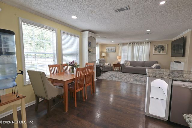 2442 QUARTERHORSE Trail, Middleburg, FL 32068