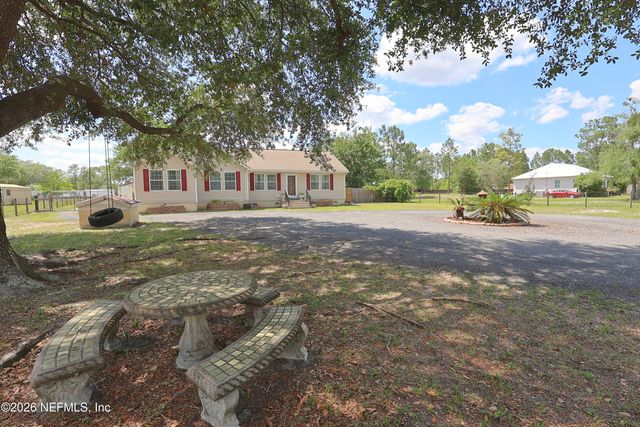 2442 QUARTERHORSE Trail, Middleburg, FL 32068
