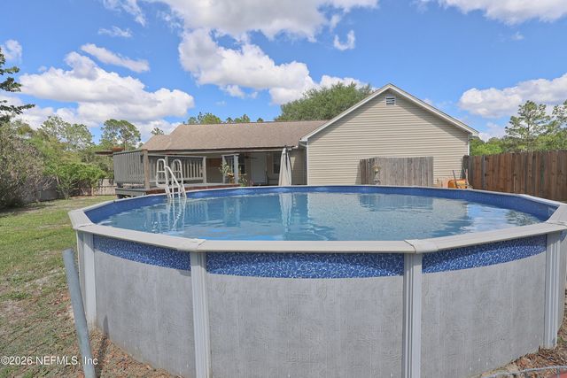 2442 QUARTERHORSE Trail, Middleburg, FL 32068