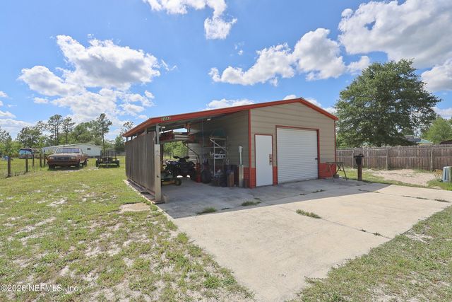 2442 QUARTERHORSE Trail, Middleburg, FL 32068