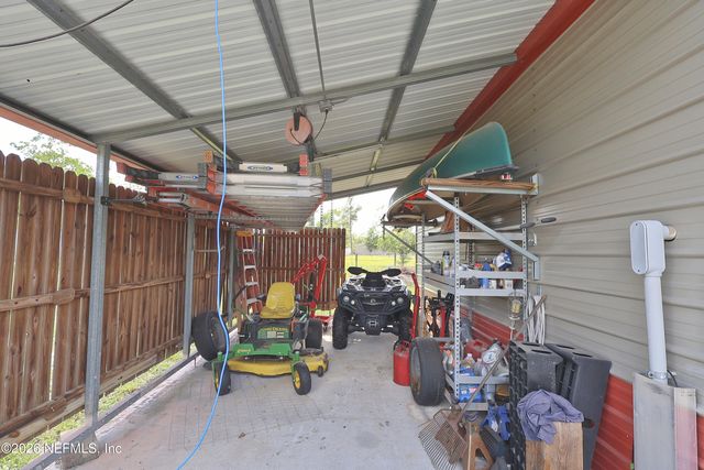 2442 QUARTERHORSE Trail, Middleburg, FL 32068