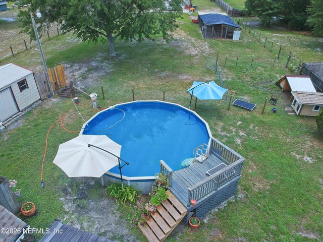 2442 QUARTERHORSE Trail, Middleburg, FL 32068