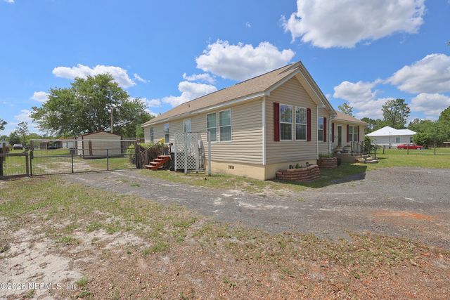 2442 QUARTERHORSE Trail, Middleburg, FL 32068