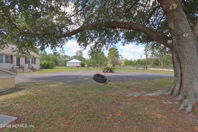 2442 QUARTERHORSE Trail, Middleburg, FL 32068