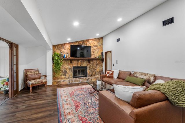 11109 WINN ROAD, Riverview, FL 33569