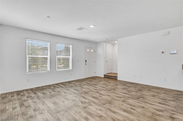 1137 Meadow Sparrow Place, Henderson, NV 89011