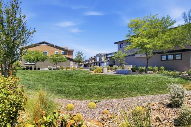 1137 Meadow Sparrow Place, Henderson, NV 89011