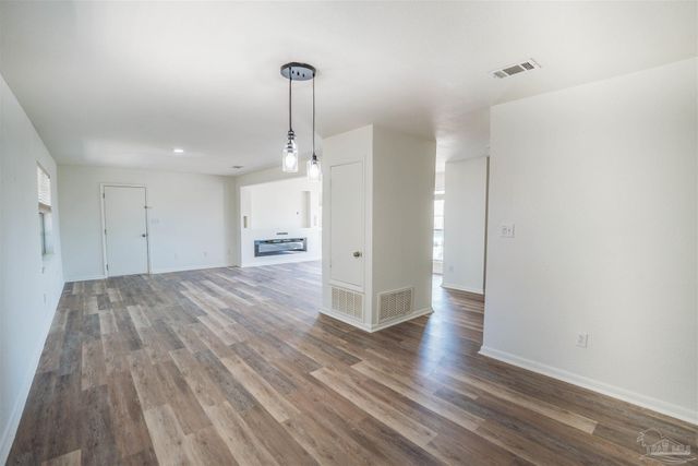 2530 Tomlinson Rd, Pensacola, FL 32526