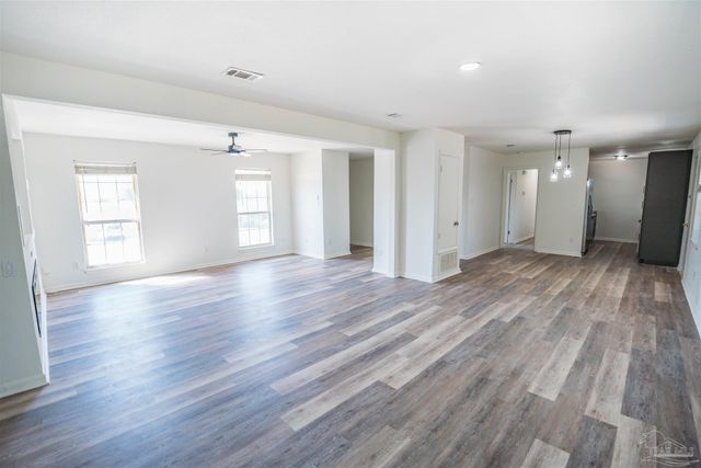 2530 Tomlinson Rd, Pensacola, FL 32526