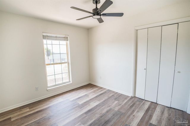 2530 Tomlinson Rd, Pensacola, FL 32526