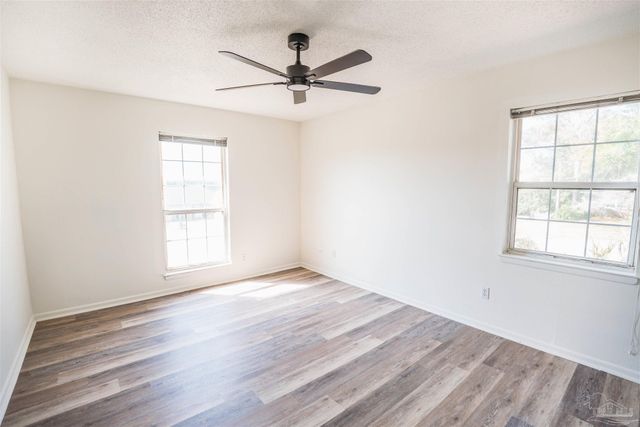2530 Tomlinson Rd, Pensacola, FL 32526
