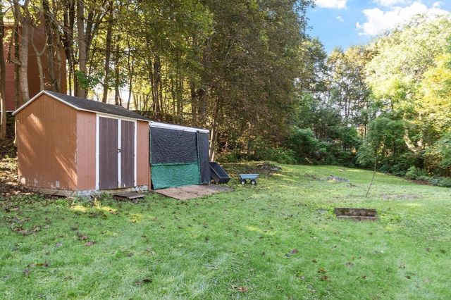 56 Bliss St, Athol, MA 01331